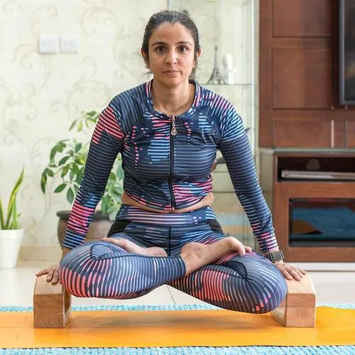 Bhoga Infinity Yoga Block Set of 4 - ( 2 large   2 Small ) | Prosportsae