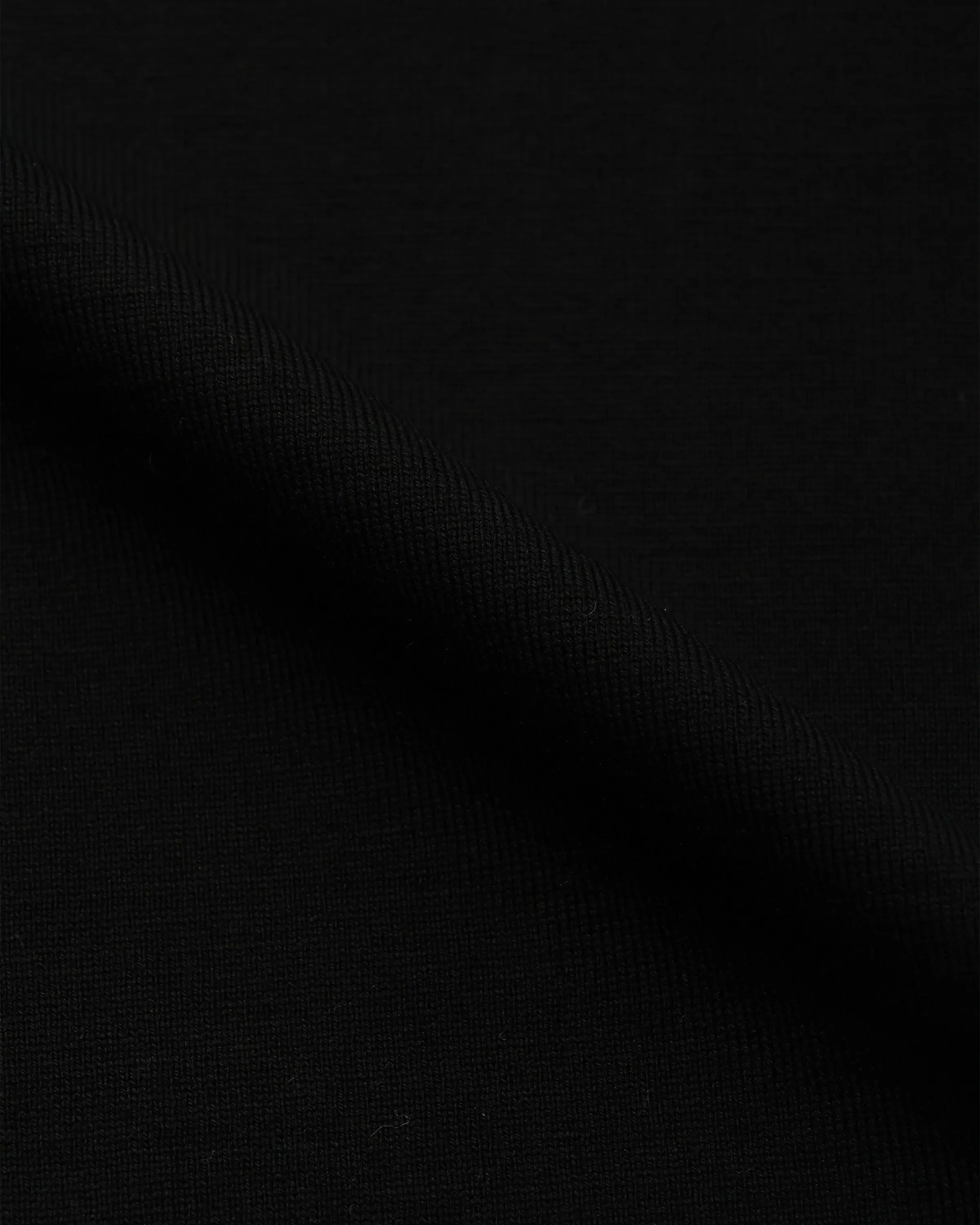Crewneck T-shirt - Ultimate Pima Tsuriami - Black