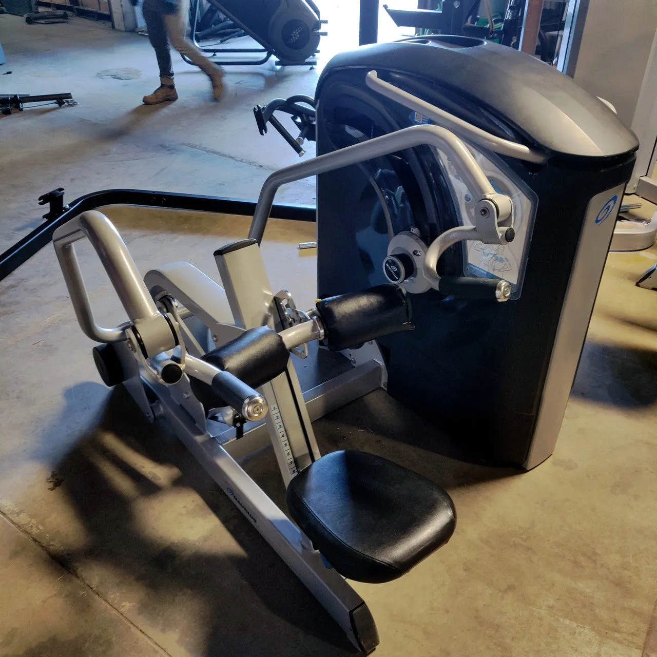 Nautilus ONE Triceps Press Pushdown