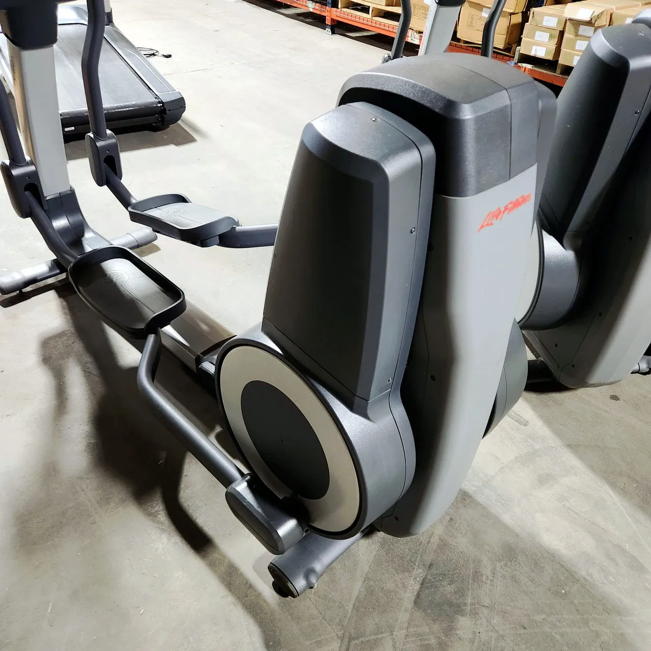 Refurbished Life Fitness 95X Elliptical with Engage Console